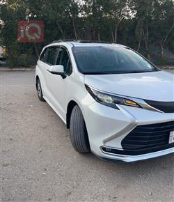 تويوتا سيينا